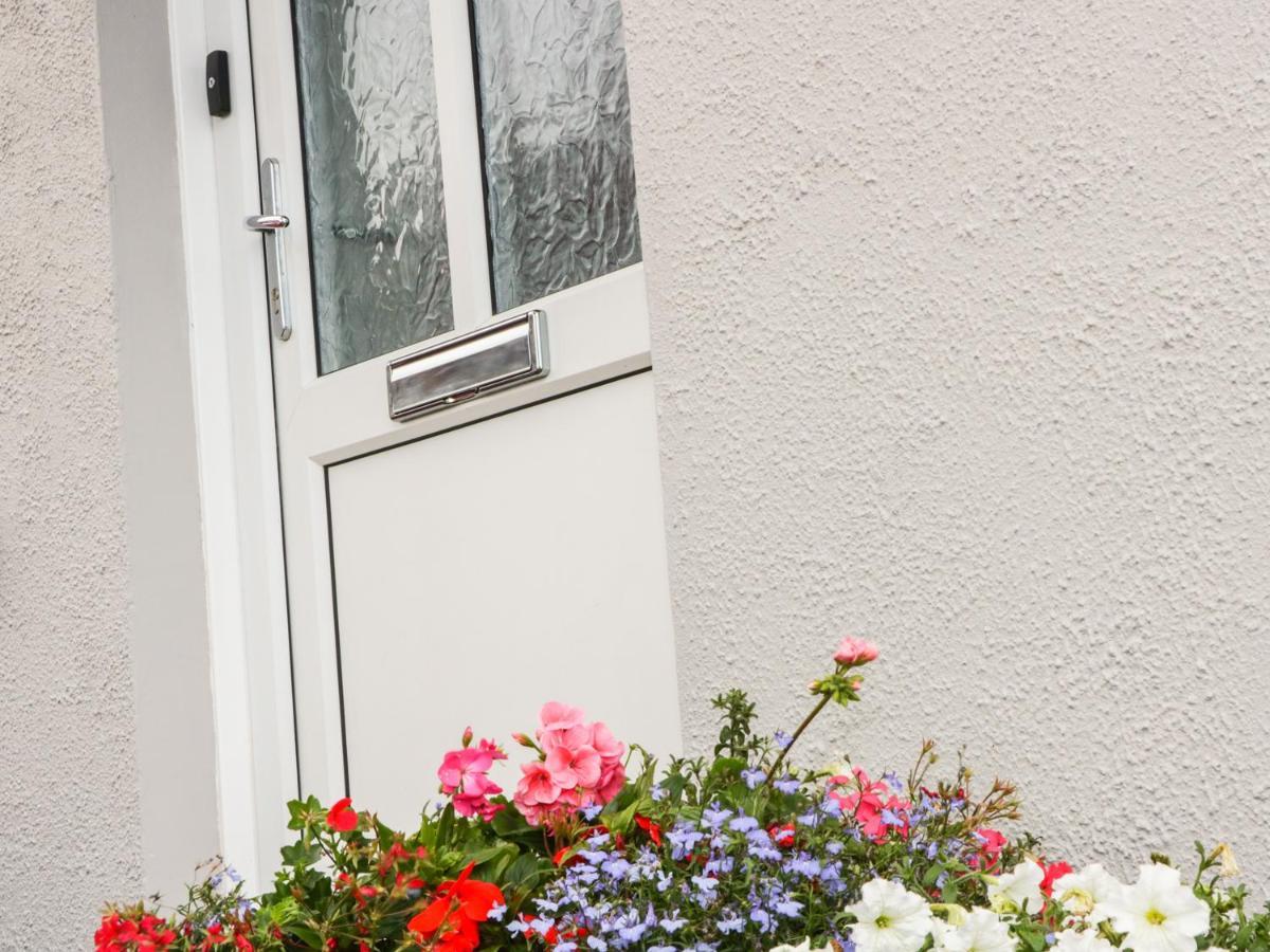 Little Orme View Apartment Llandudno Bagian luar foto